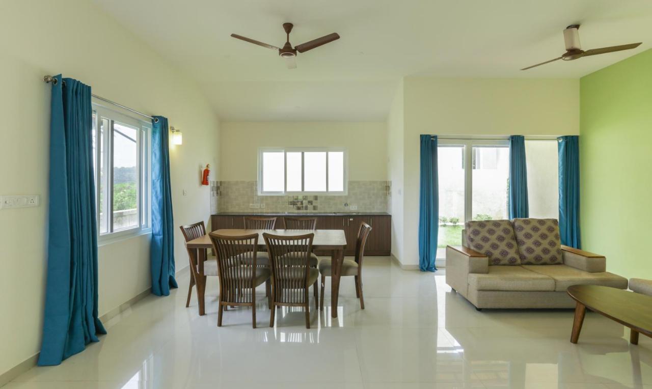 Treebo Laa Gardenia Resort, Nilavoor Lake Єлагірі Екстер'єр фото
